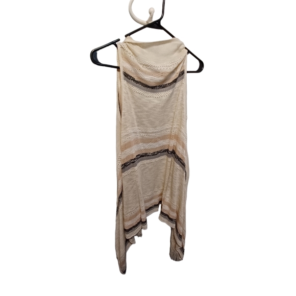 Vanitys striped knit open waterfall vest size small - Picture 4 of 6